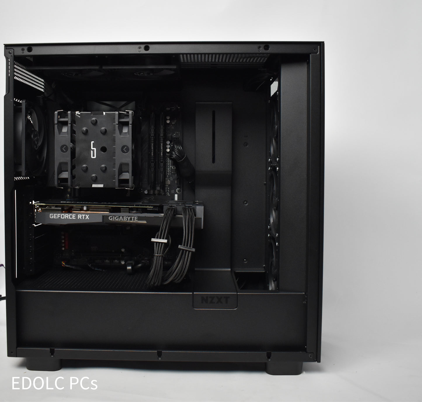 Build 18 - Ryzen 5800X & RTX 5070