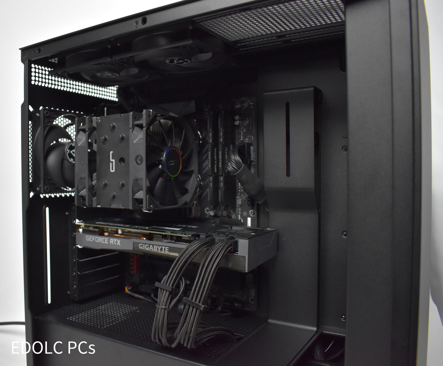 Build 18 - Ryzen 5800X & RTX 5070
