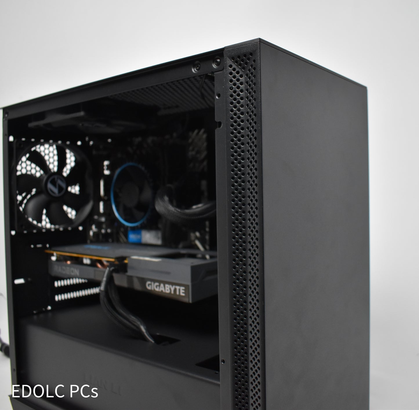Build 07 - Intel i5 13400F & RX 7600